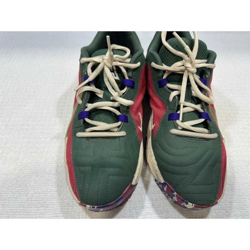 Nike giannis freak